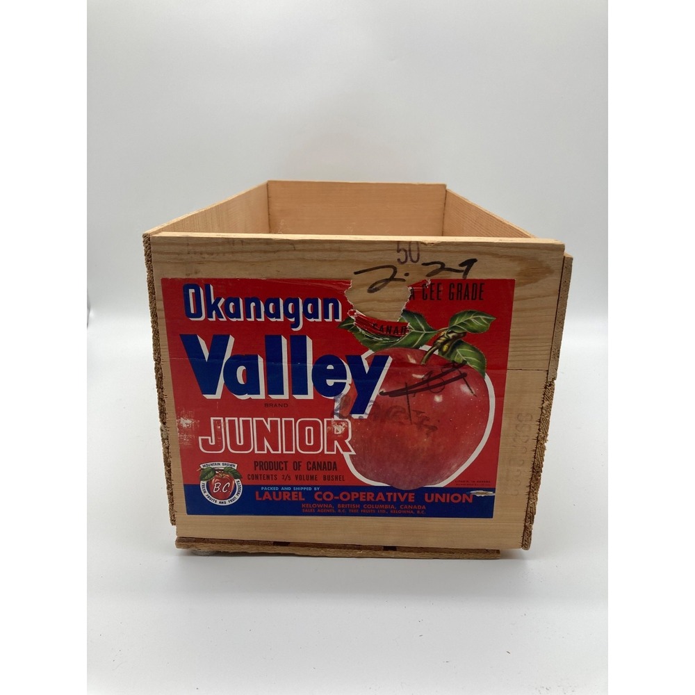 Vintage Okanagan Valley Junior Apple Crate Wood Box Laurel Co-op Kelowna BC